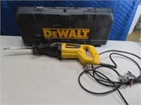 DeWalt Electric ReciproSaw Tool w/ Case