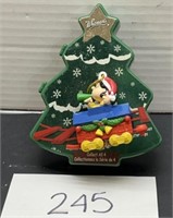 Vintage peanuts collectible Christmas item