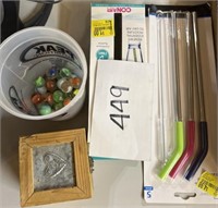 Mixed lot; marbles & more
