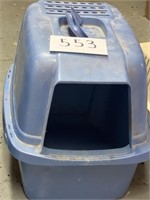 Enclosed litter box small sized