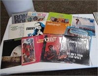 Group of 12 records, some are foreign language.