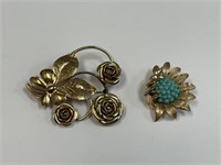 LOT OF 2 FLORAL PINS