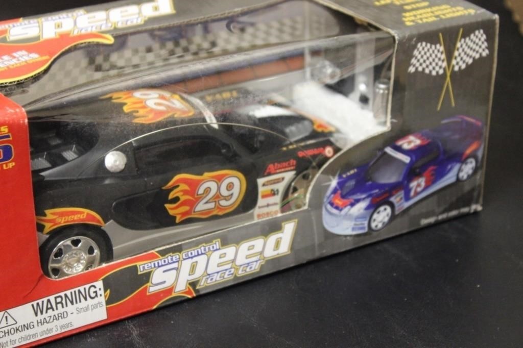 A 1/24 Scale Die Cast Model