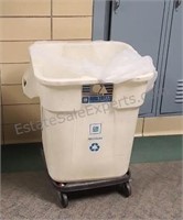 GM recycling bin on wheels. 27×22×24