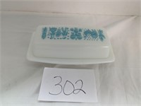 Pyrex Amish Turquoise Butter Dish