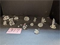 Lot of small glass figurines