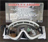 Oakley L Frame Anti-Fog Lens Goggles