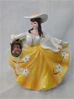 Beautiful 1950's Lefton Porcelain Lady Yellow