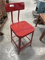 RED METAL CHAIR