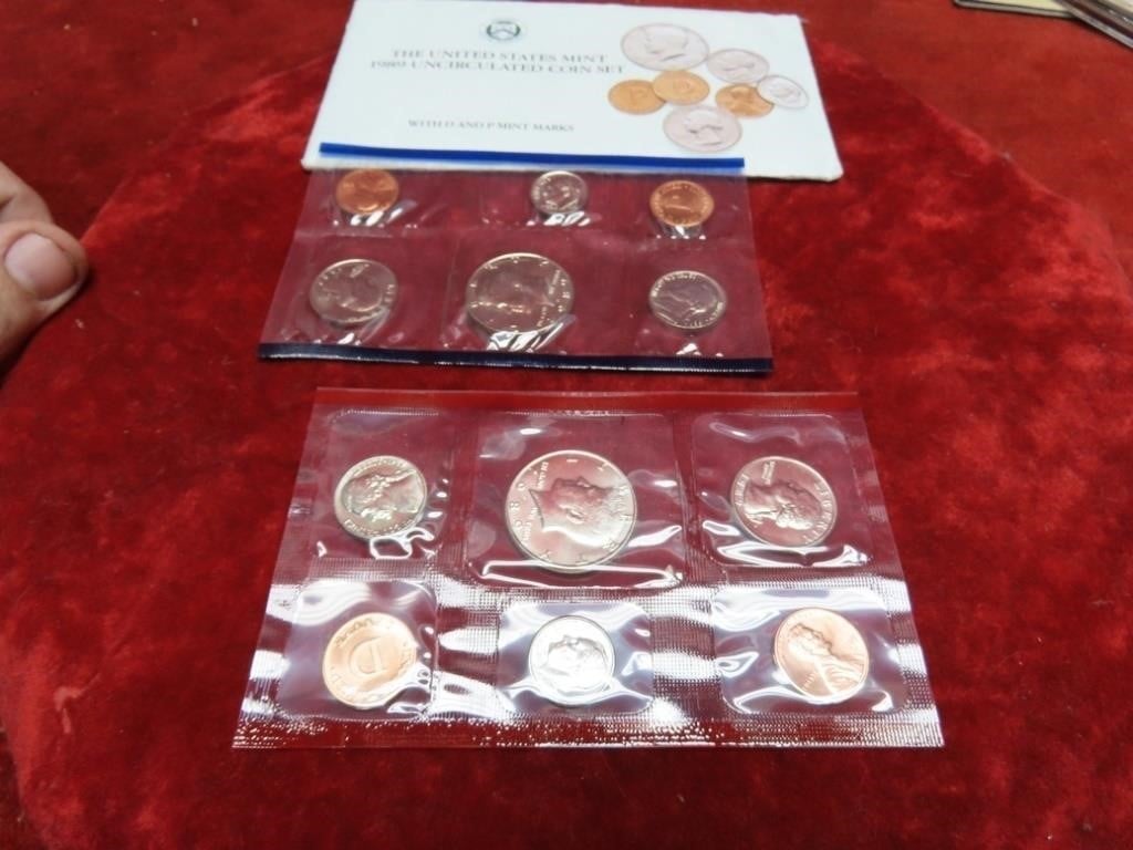 1989 Mint set US Coins P & D. Uncirculated.