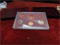 1990 Mint set US Coins Denver Uncirculated.