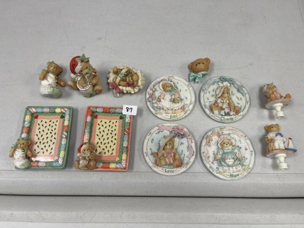 LOT OF CHERISHED TEDDIES PICTURE FRAMES