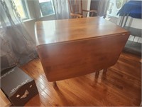 Drop leaf table 42"w 72"L with leaves up