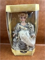New Collectible Memories Genuine Porcelain
