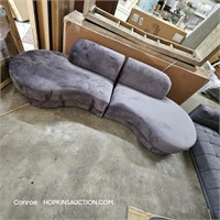 $2000 velvet modern sofa 2 piece