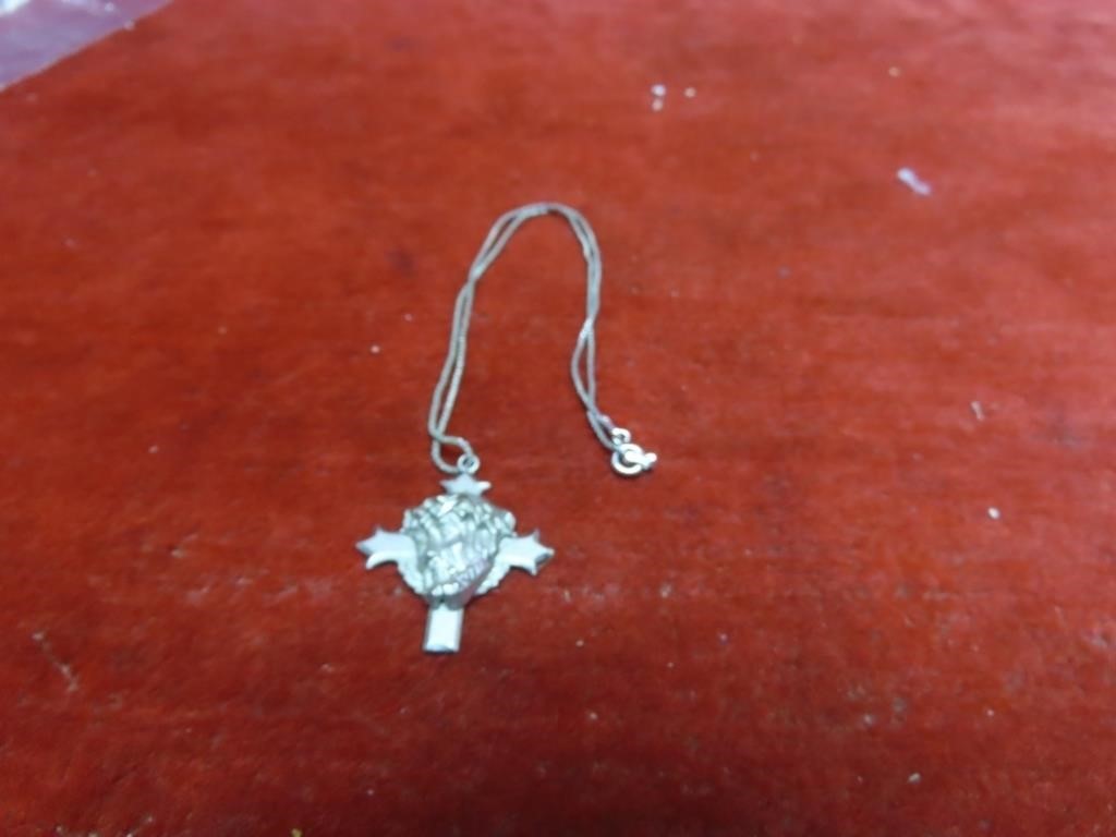 Sterling silver Christ pendant & necklace.