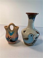 2 Mexico Vases