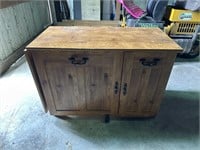VINTAGE MICROWAVE CART ON WHEELS 40x19x29 INCHES