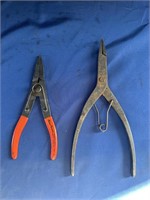 PAIR OF SNAP RING PLIERS SNAP-ON SRP3 AND BLUE