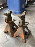 TWO JACK STANDS 12 INCHES