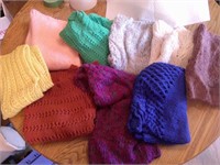 knitted sweaters/vests