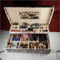 jewelry box with contents