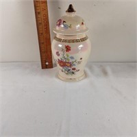 Sadler ginger jar