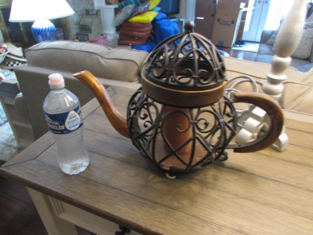 decorator teapot candleholder