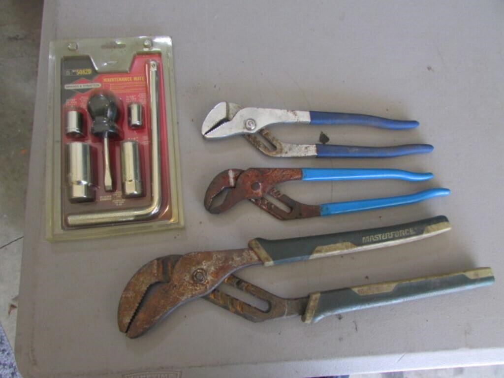 crescent wrenches & tool set