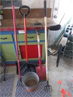yard tools & bucket