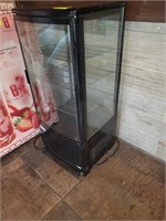 Avantco Glass Sided Display Refrigerator