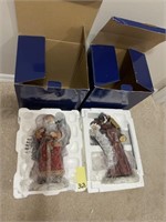 2 Pipka Collectable Figurines