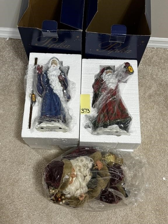 2 Pipka Collectable Figurines & Santa