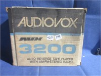 AudioVox 3200 stereo