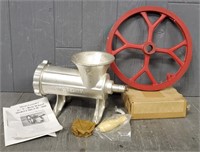 Larin Meat Grinder MGVW-600 w/ Pulley Wheel