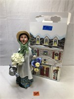 Byers' Choice 2003 Spring Lady With Watering Can