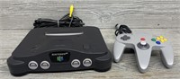 Nintendo64 Console w/ Controller