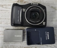 Canon Camera w/ Battery & Charger