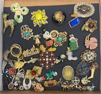 Antique Pins & Brooches