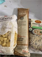 Lot Of 3 Assorted Pasta & Sprouts Blend