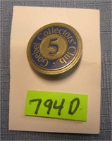 Vintage Goebel collectors club badge