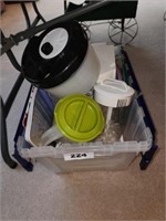 TOTE OF PLASTIC WARE- PITCHERS TRAYS