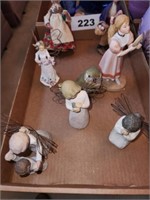 SEVERAL WILLOW TREE & OTHER FIGURINES