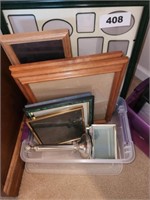 LOT VARIOUS SIZE PICTURE FRAMES