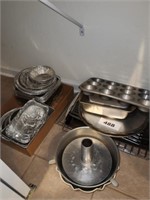 LOT BAKEWARE PANS - ALUMINUM PANS