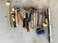 Hammers/level lot