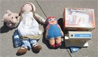 Vintage Holly Hobbie Doll & Raggedy Ann Doll,