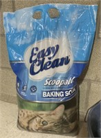 40lb Bag of Easy Clean Cat Litter