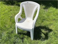 Plastic Lawn Chairs, Qty: 2
