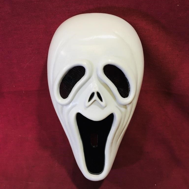 Plastic Ghostface Halloween Mask